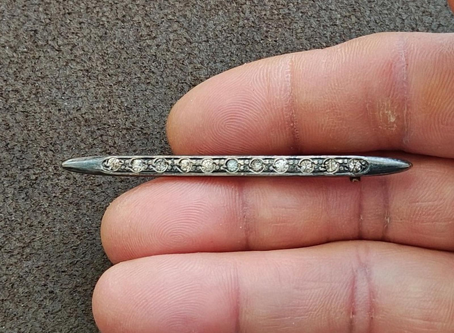 1900s Art Deco Edwardian Sterling Silver Bar With Clear Rhinestones Brooch