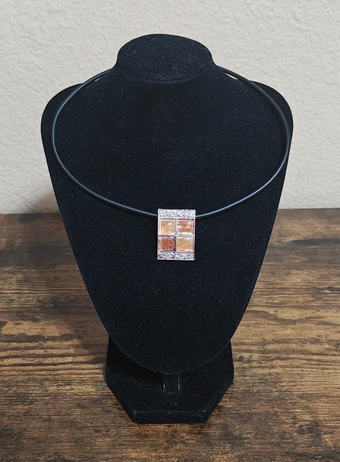 90s Signed Lia Sophia "Cupcake" Slide Pendant Designed With a Windowpane Grid