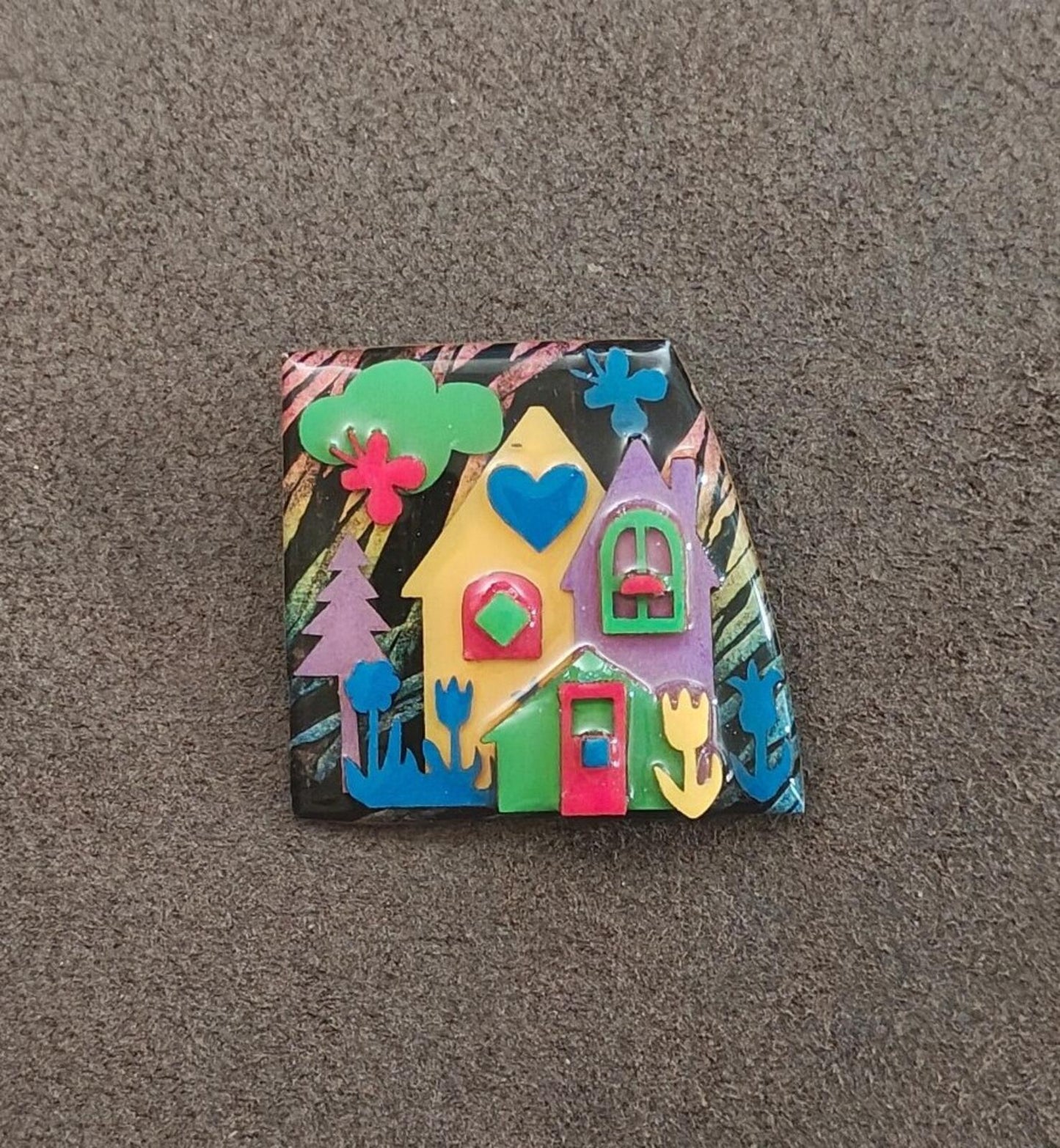 1980s/90s Rare Lucinda "House Pins" Pin.