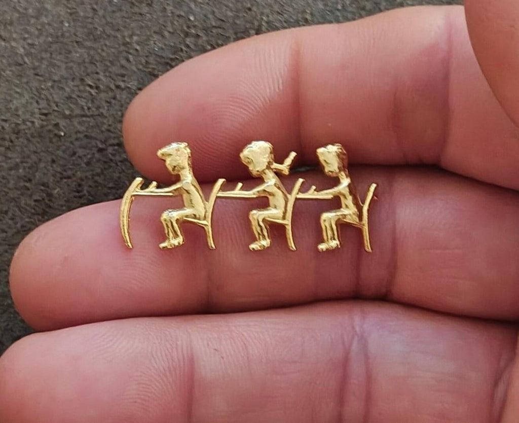 1980s Teacher Appreciation Gold Tone Pin