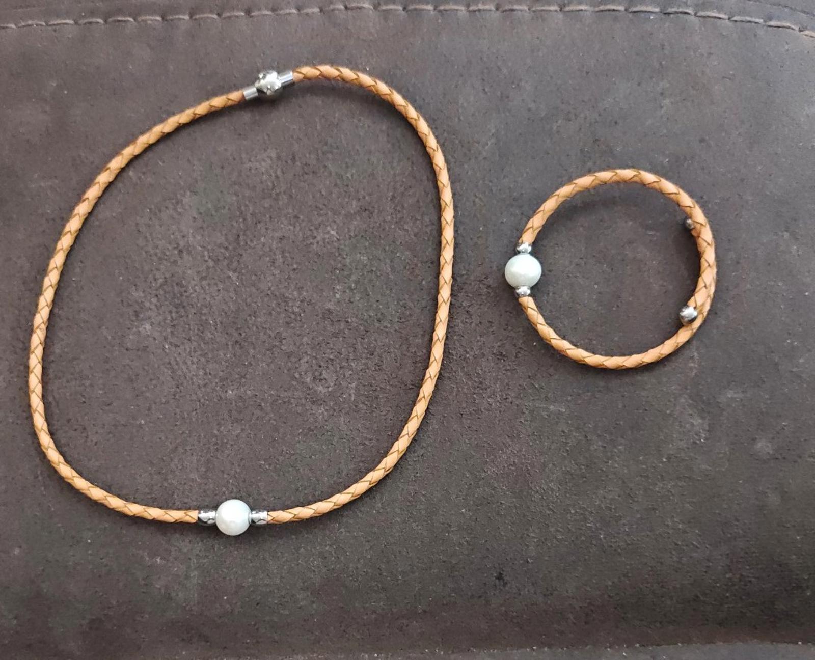 Cultured Freshwater Pearl Imitation Leather Bangle Bracelet & Necklace