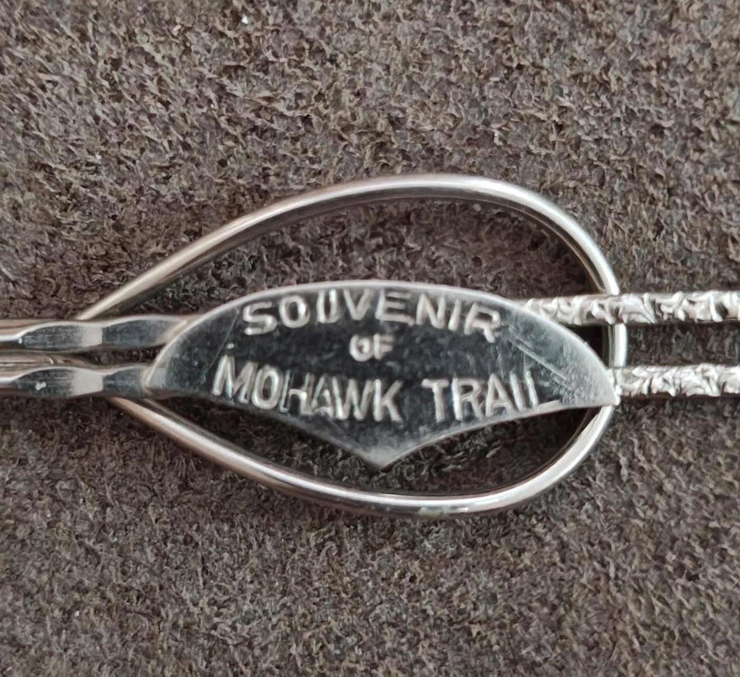 Mohawk Trail Silver Tone Tie Bar Clip
