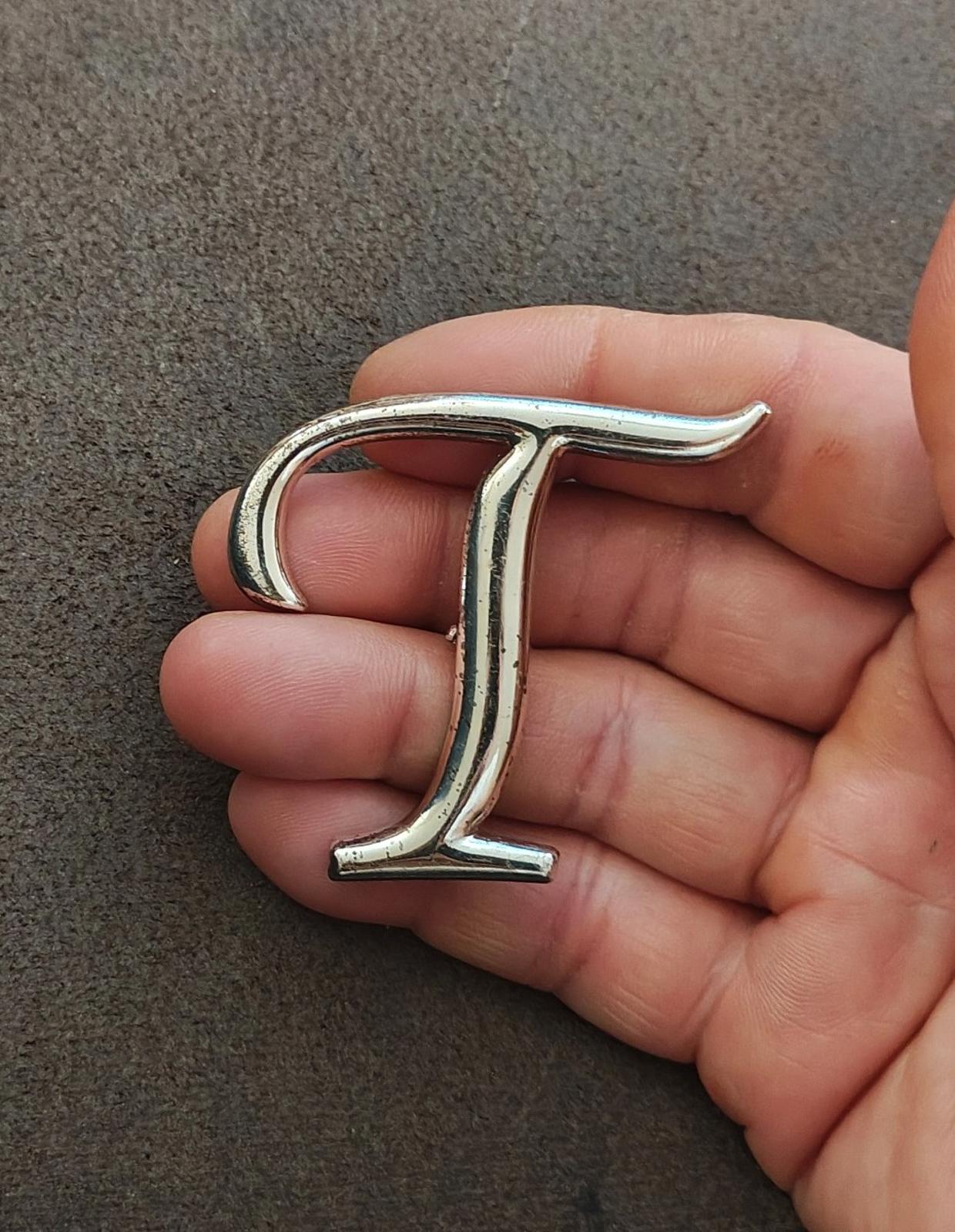 1980s Monogram Initial Letter T Silver Tone Pin/Brooch