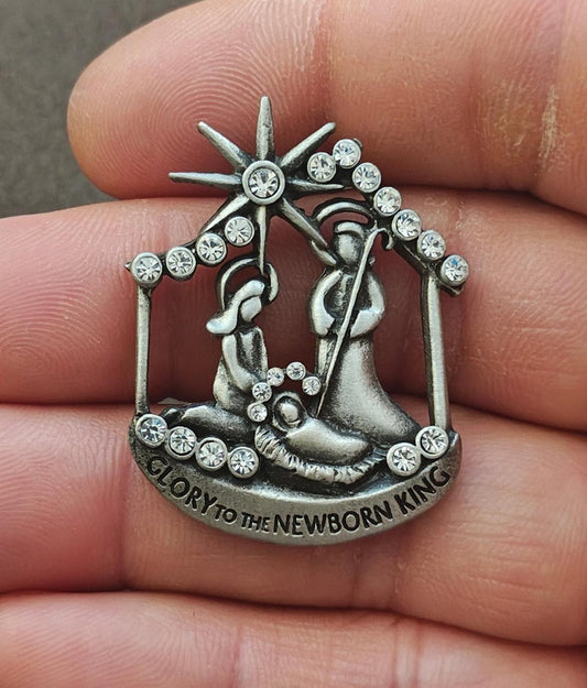 1980s Camco Glory to the Newborn King Pewter With Rhinestones Nativity Brooch