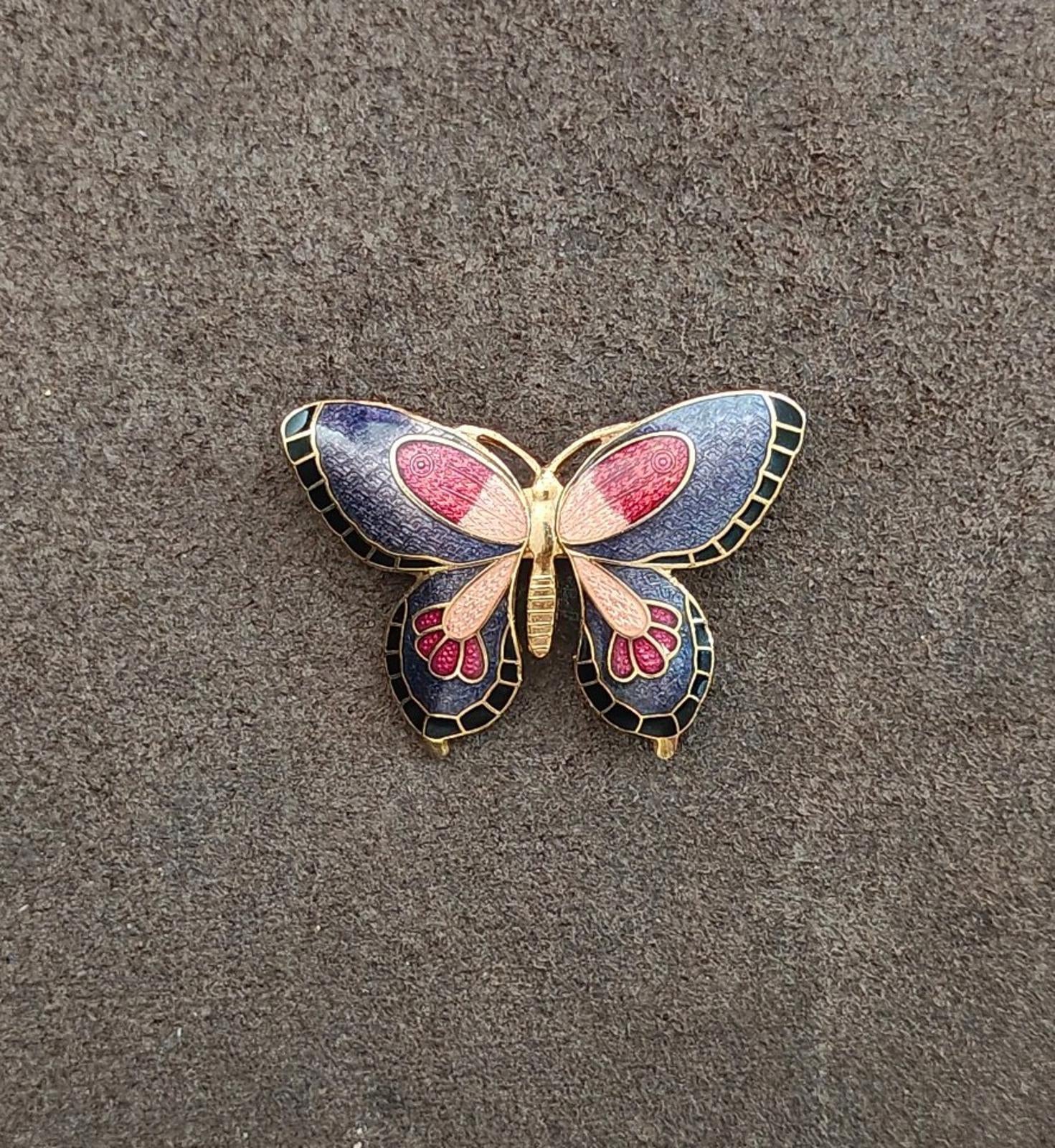 Cloisonné enamel butterfly gold-tone brooch with purple and pink wings