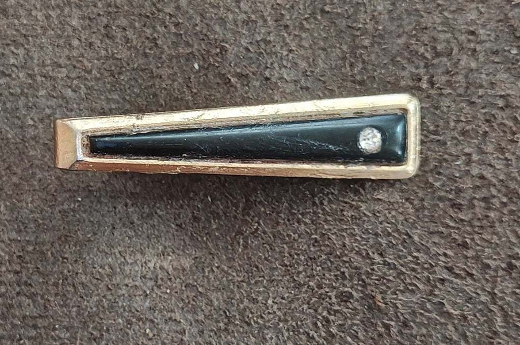 1950s/60 Gold Tone Tapered Black Inlay Tie Clip With Clear Faux Diamond Accent