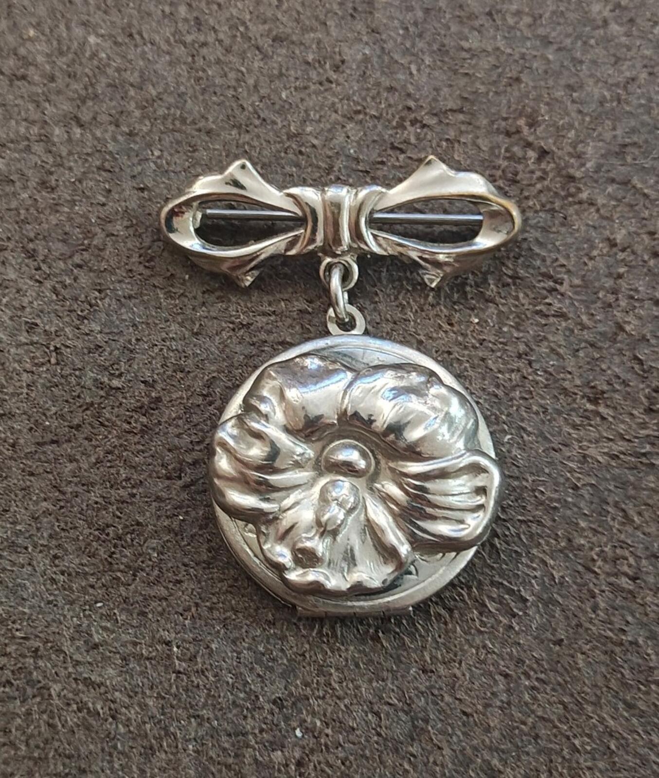 1930s Art Nouveau Silver Tone Flower Locket Brooch