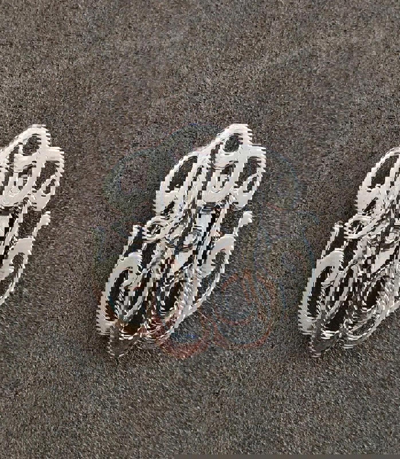 1980s Fancy Monogram Silver Tone Scarf Clip