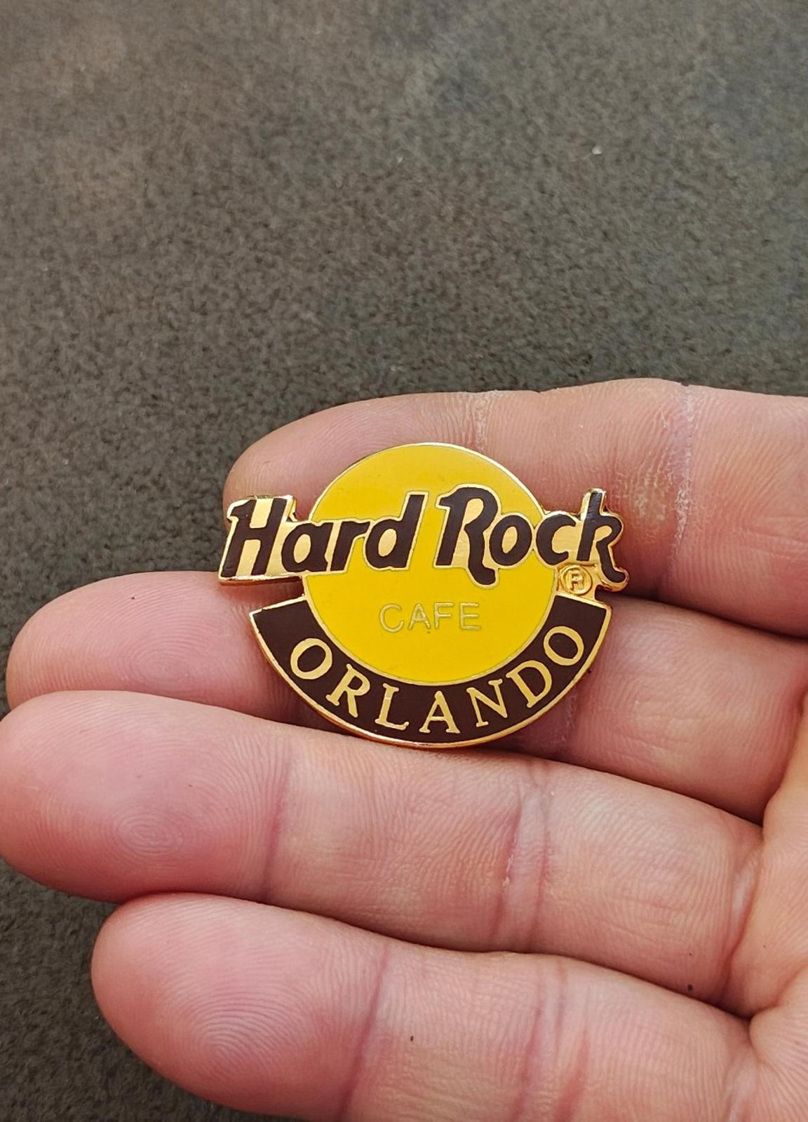 1990s Hard Rock Cafe Orlando Gold Tone Enamel Pin