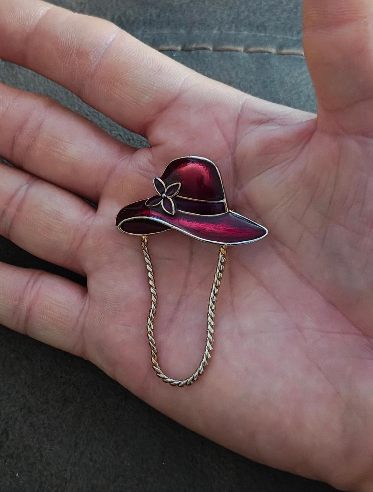 1990s Gold Tone Red Enamel Red Hat Society Hat Pin Brooch