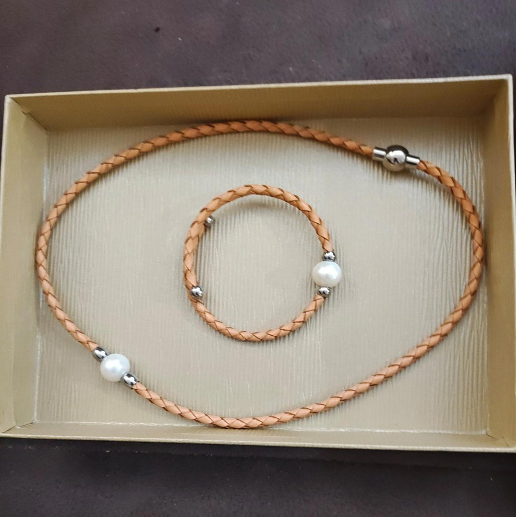 Cultured Freshwater Pearl Imitation Leather Bangle Bracelet & Necklace