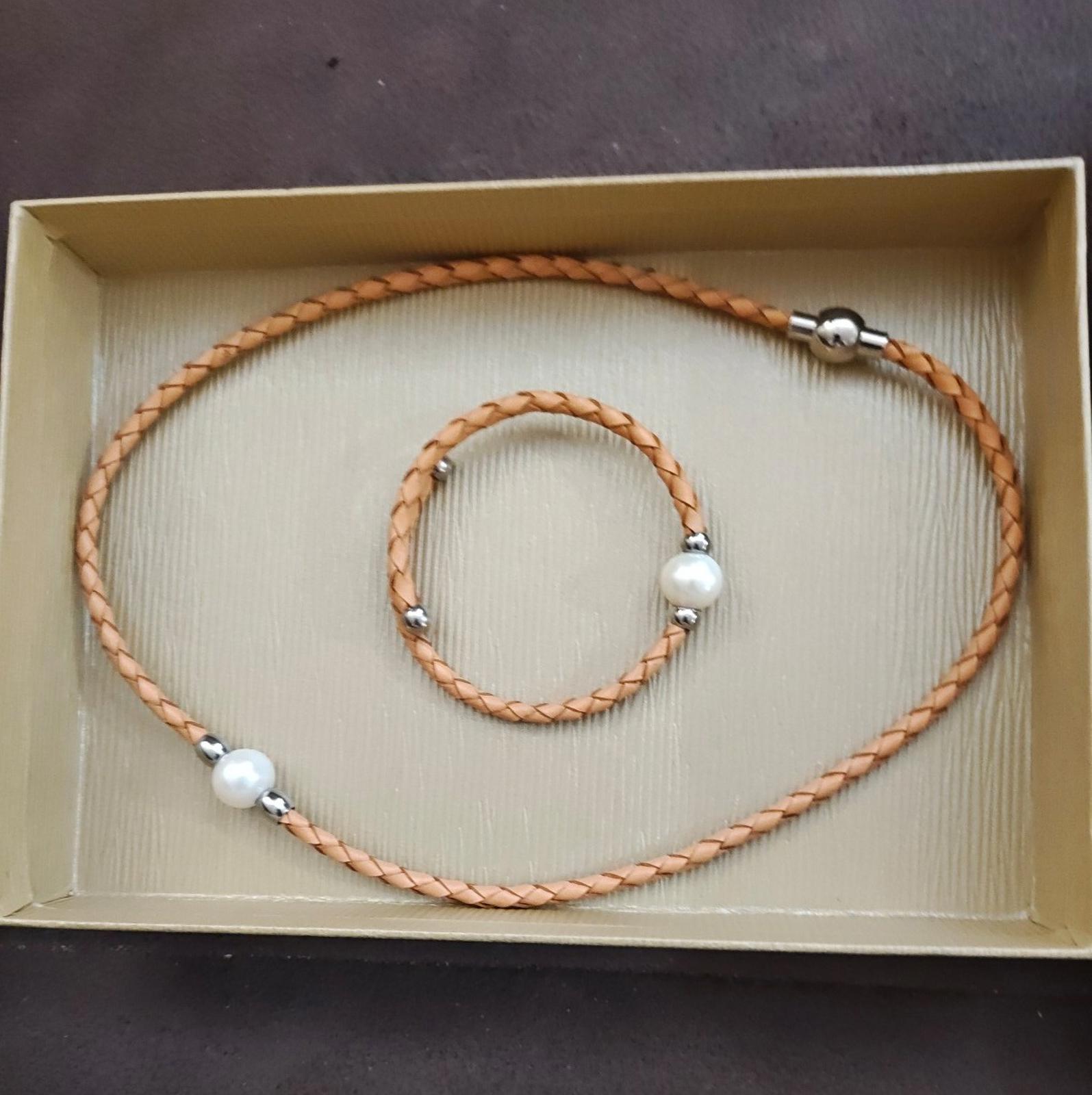 Cultured Freshwater Pearl Imitation Leather Bangle Bracelet & Necklace