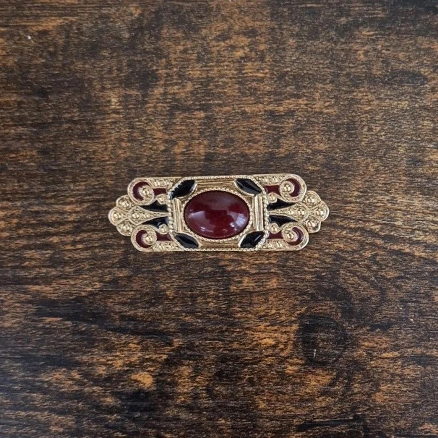 1928 Brand Gold Tone Red Lucite Cab Bar Brooch Pin