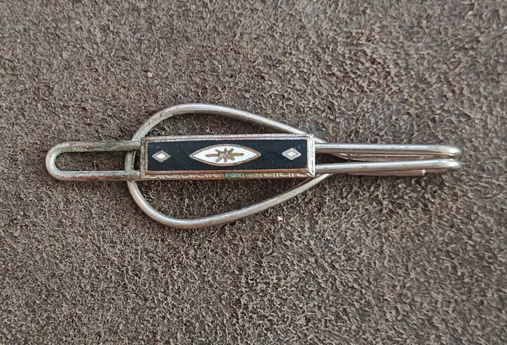 1930s/40s Art Deco Loop Style Silver Tone Black and White Tie Clip