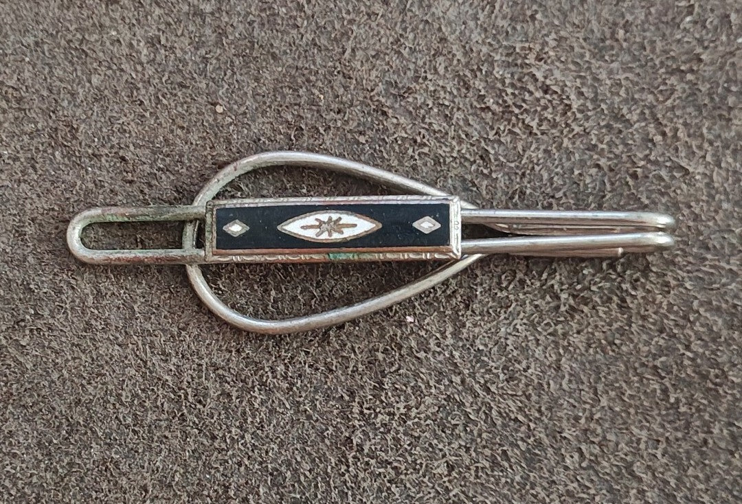 1930s/40s Art Deco Loop Style Silver Tone Black and White Tie Clip