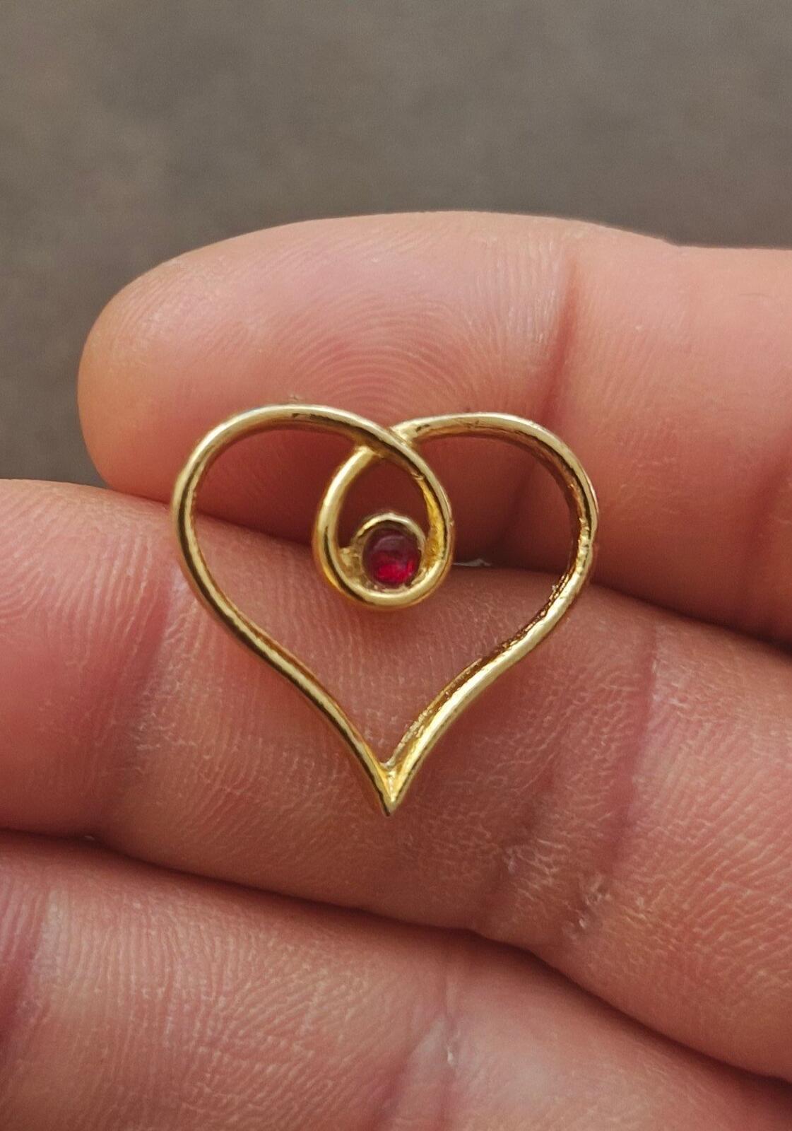 1980s Gold Tone Heart With Small Red Gemstone In Center Pin