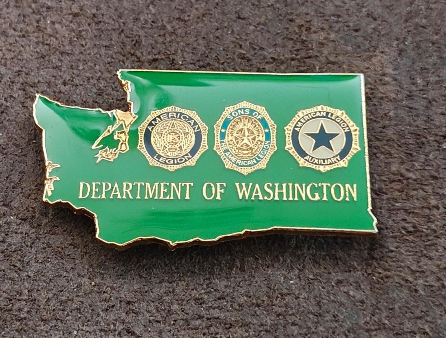 1990s American State Of Washington Gold Tone Green Enamel Pin