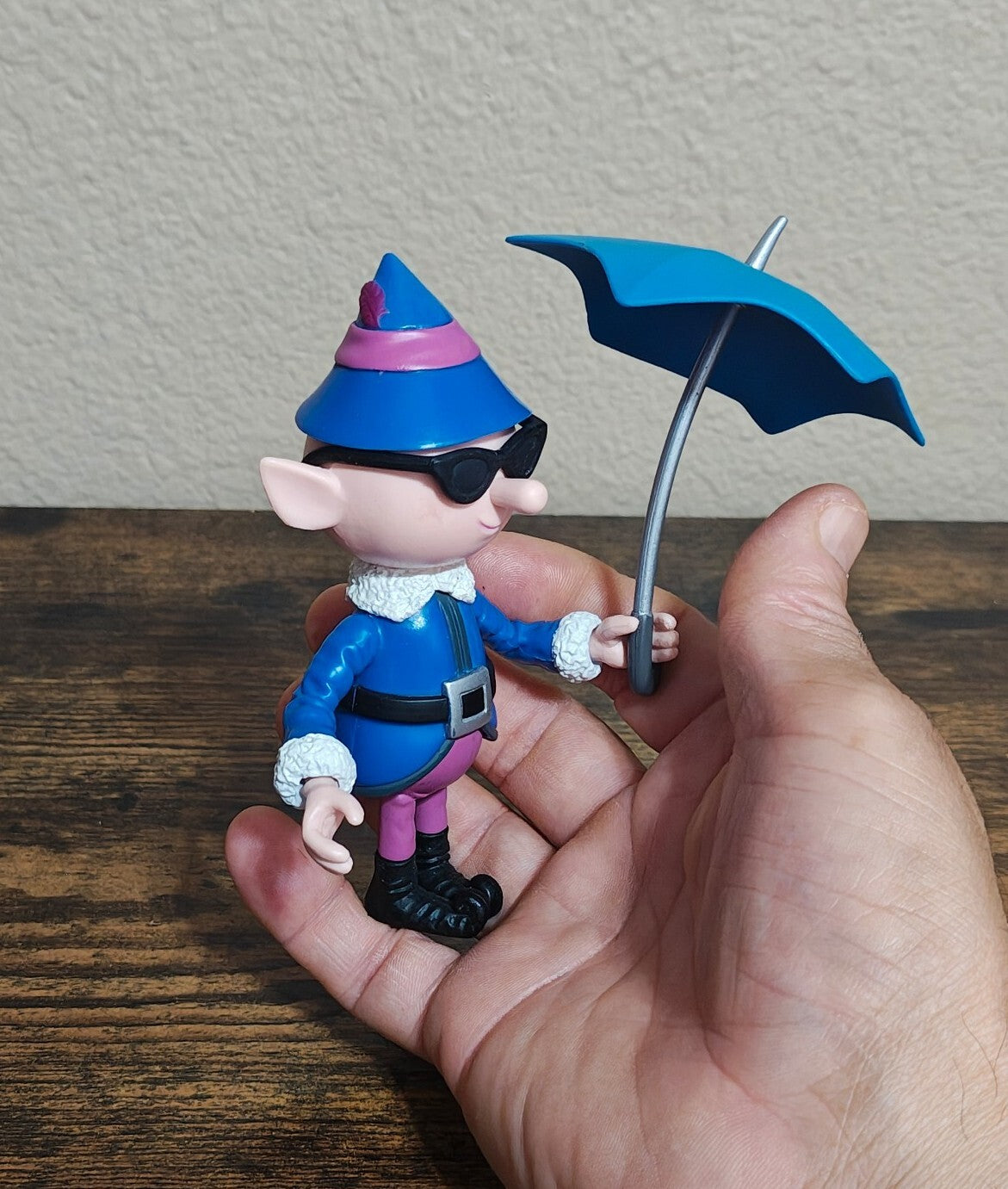 2003 Rare HTF Playing Mantis "Boy Elf" Rudolph The Red Nosed Reindeer PVC Figure