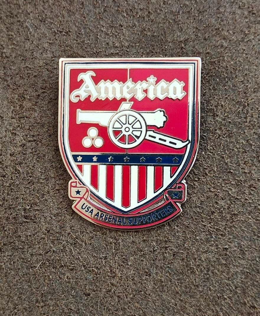 America USA Arsenal Supporters Silver Tone Enamel Pin.