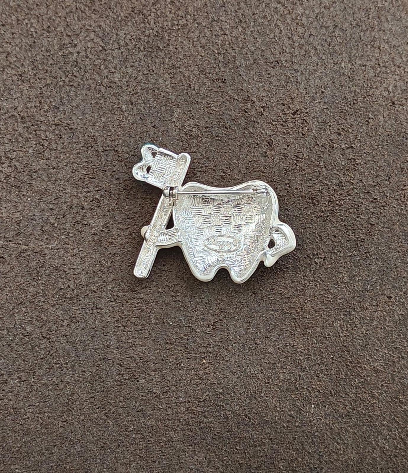 1980s Rare Danecraft Happy Tooth Holding a Toothbrush Silver Tone Enamel Pin