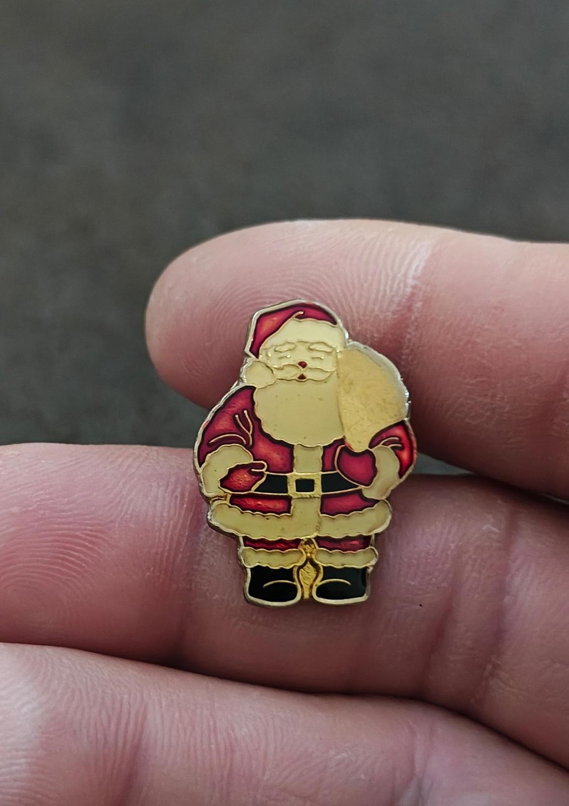 1980s  Santa Claus Carrying Gifts Gold Tone Enamel Pin