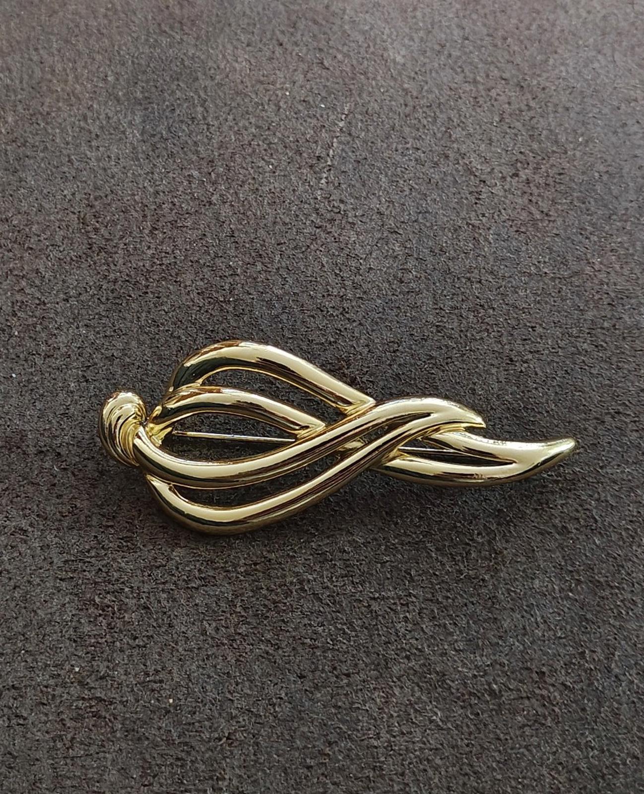 1980s Danecraft Gold Tone Abstract Modernist Brooch