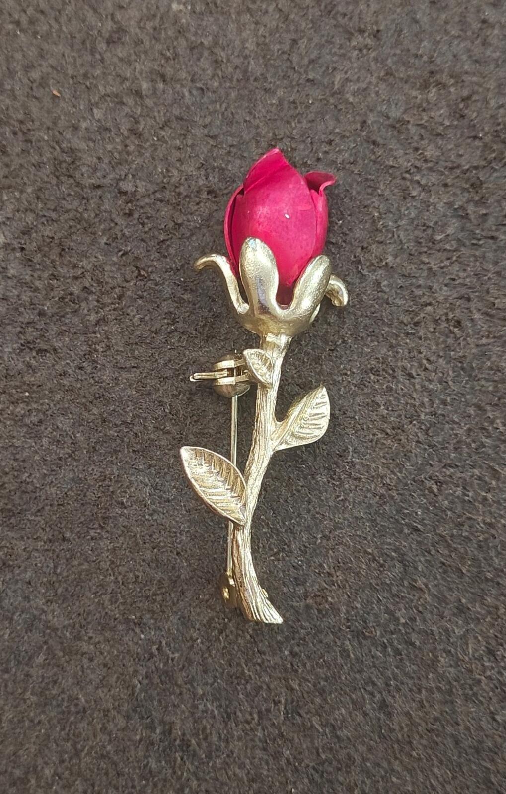 1980s Gold Tone Red Enamel Red Rose Bud With Single Stem Brooch