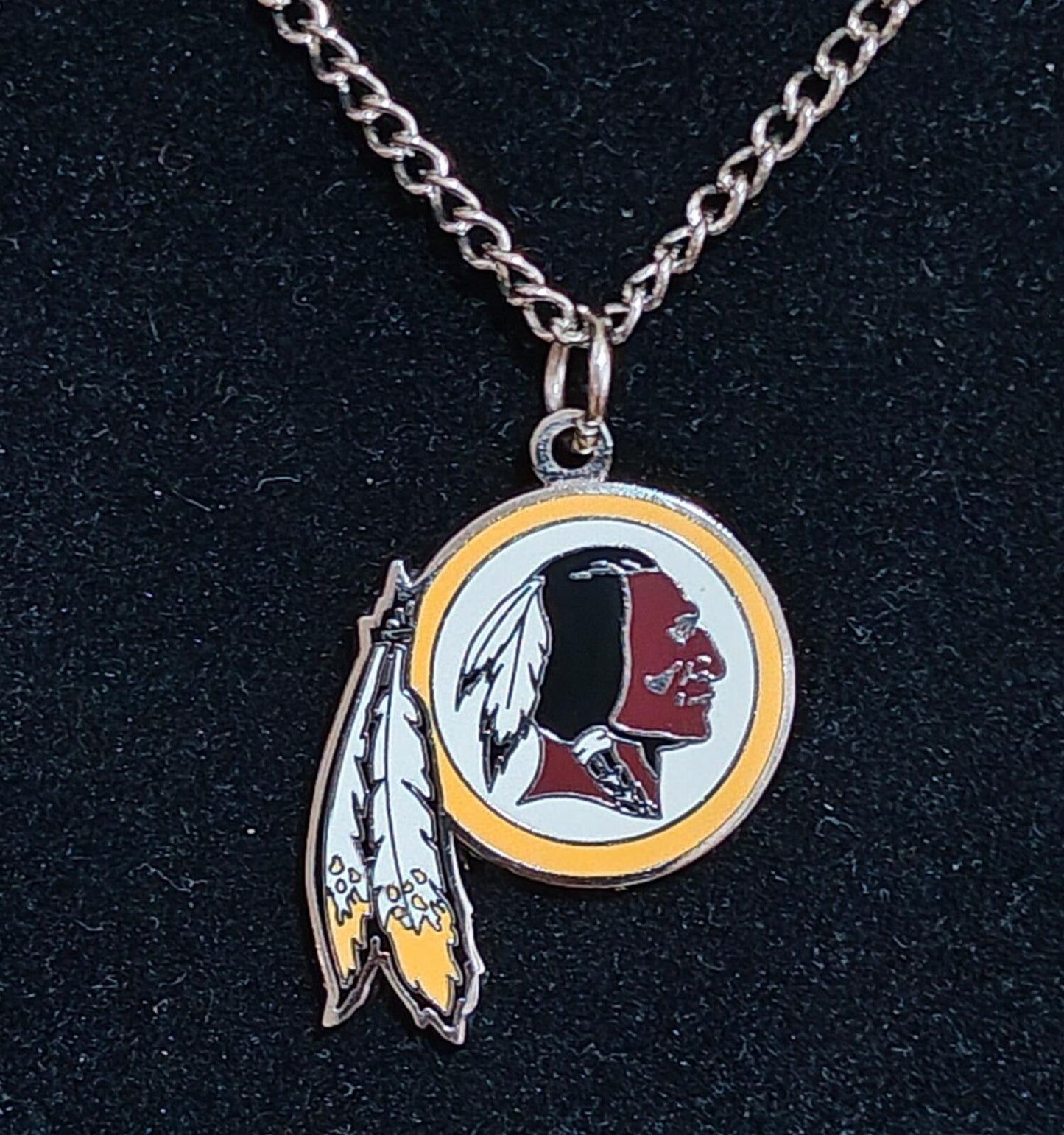 2005 Washington Redskins NFL Pendant & Necklace