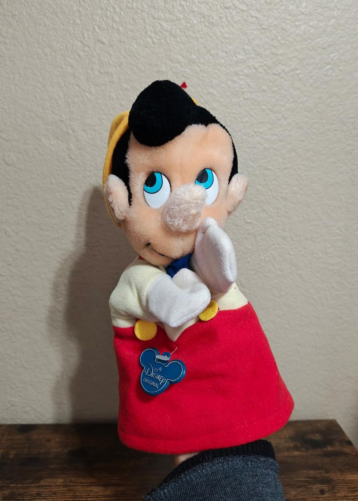 1980s Vintage Disney Pinocchio 12" Hand Puppet