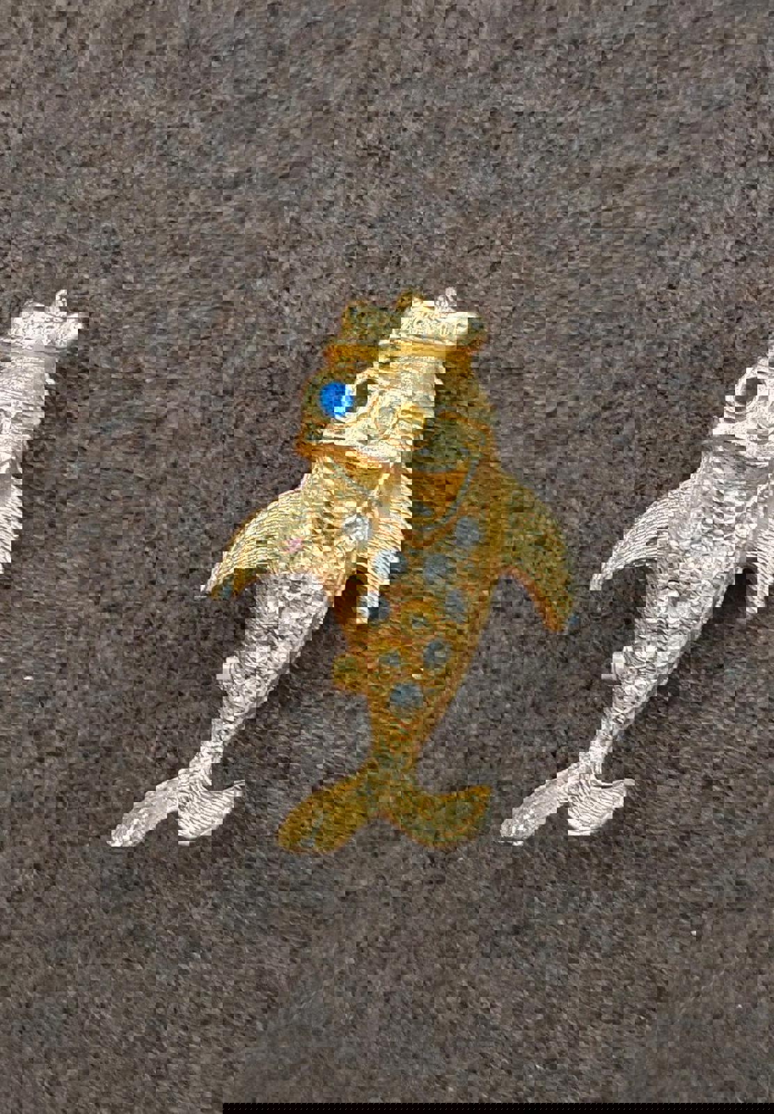 1960's Charlie the Tuna StarKist Mascot Collectible Advertising Pin