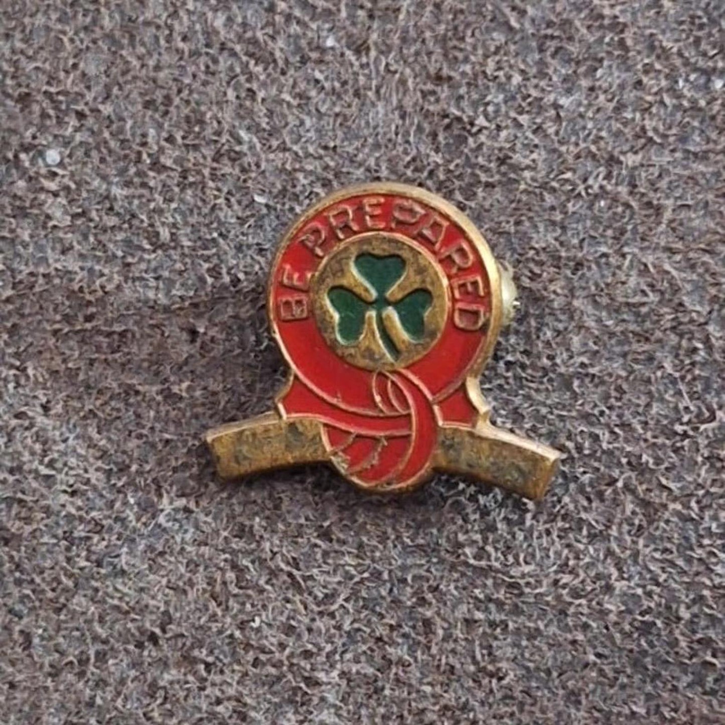 1940s Girl Scout BE PREPARED First Class Curved Bar Pin