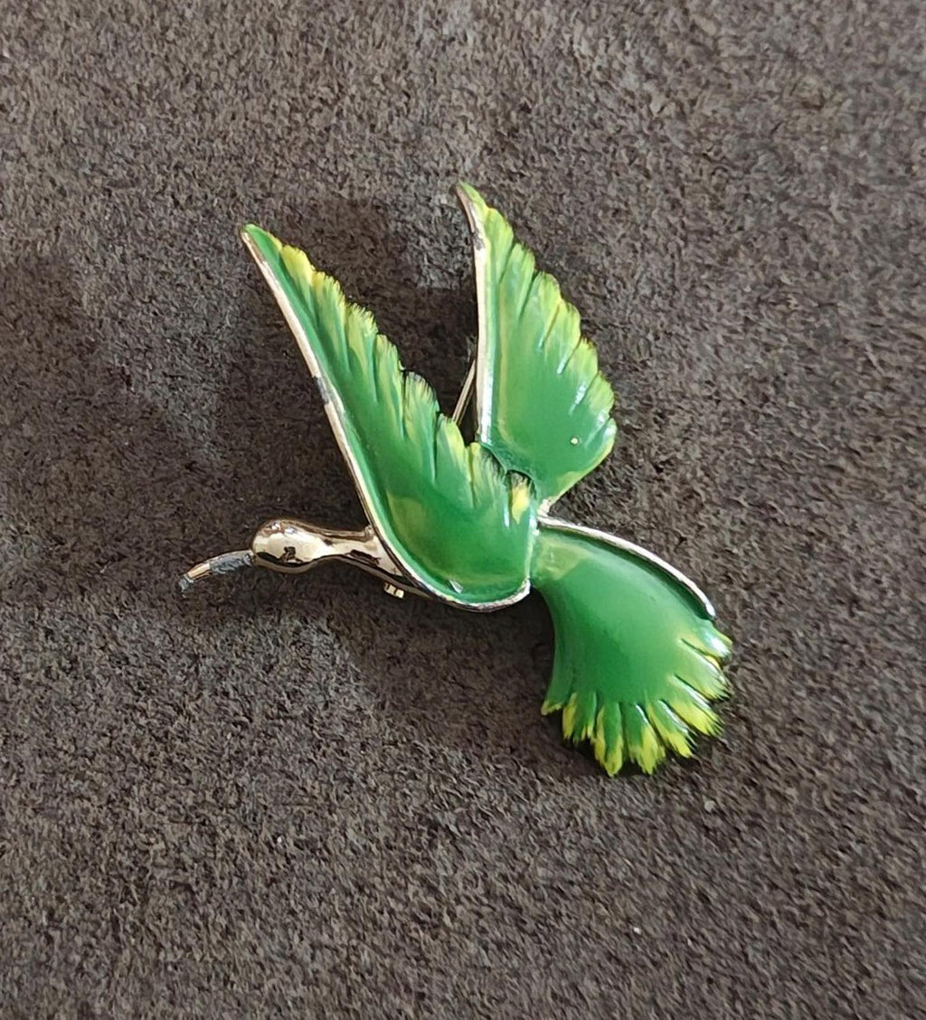 1980's Vintage Signed Gerry's Gold Tone Green Enamel Bird Brooch Pin