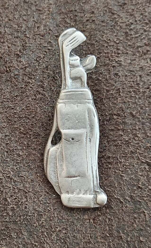1970s Detailed Pewter Golf Clubs In Bag Brooch Pin