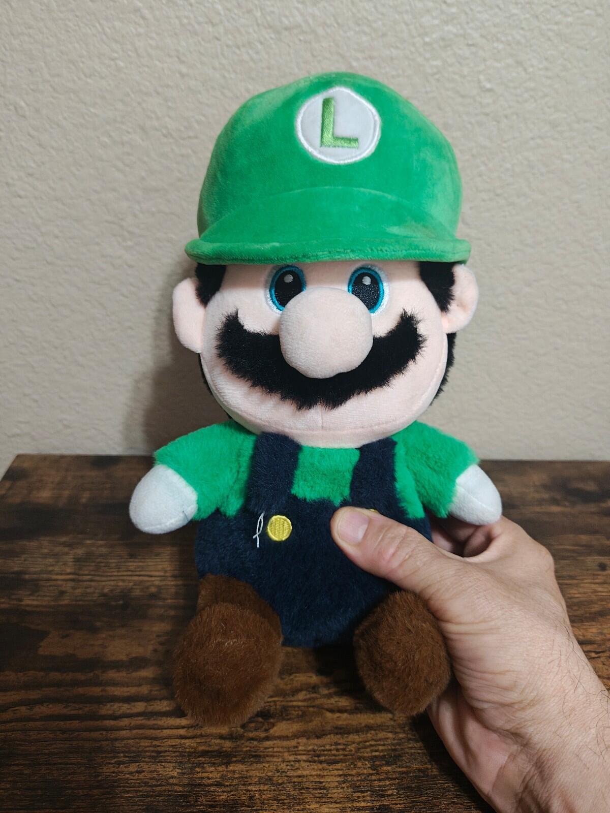 Super Mario Bros Luigi 10" Plush