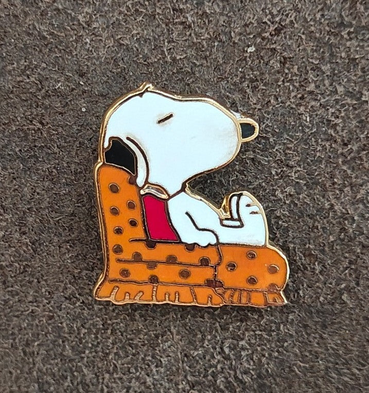 1970s Aviva Peanuts Snoopy in Orange Armchair Cloisonne Gold Tone Enamel Pin