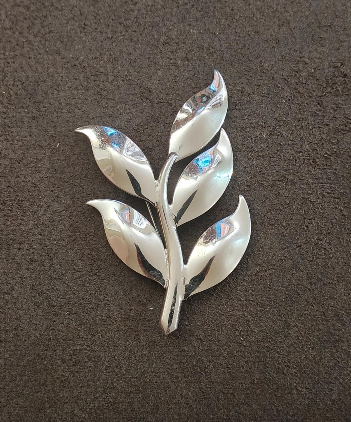 1960s Signed Monet Silver Tone  Modernist Stylized Leaf Brooch