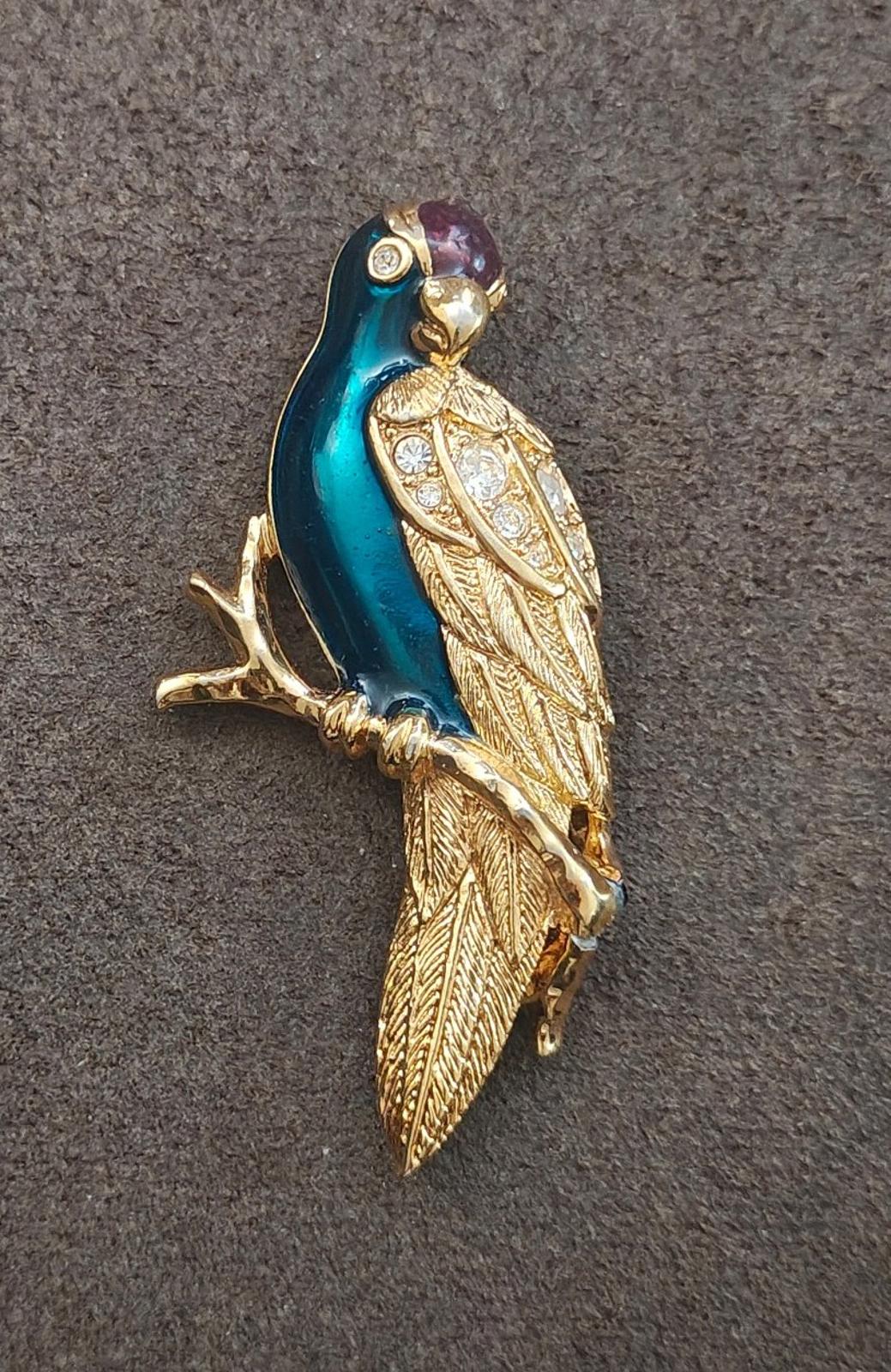 1990s Rare Avon Tropical Bird Gold Tone Enamel With Rhinestones Brooch