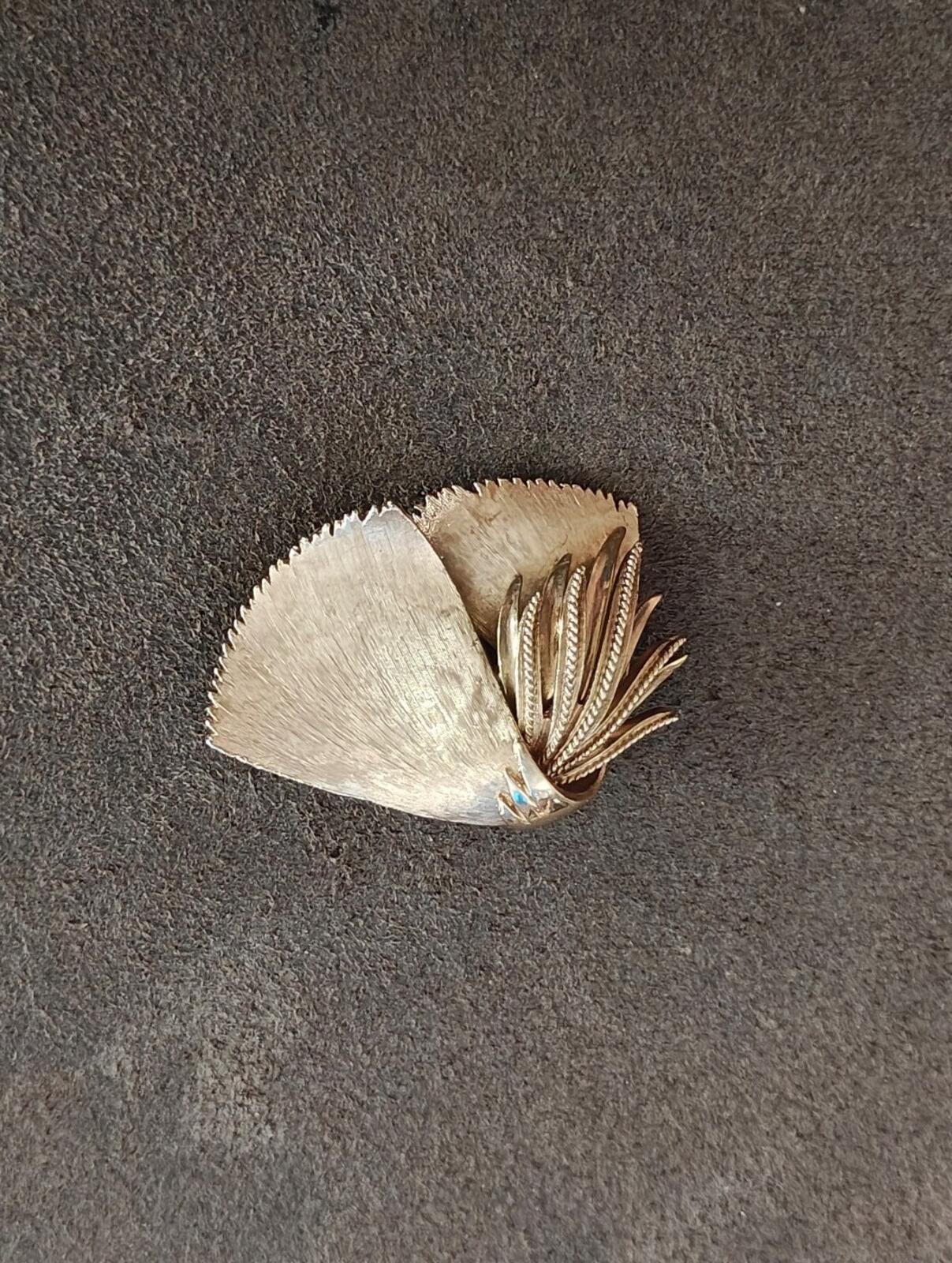 1950s/60s Samsan Plant Leaf Brooch