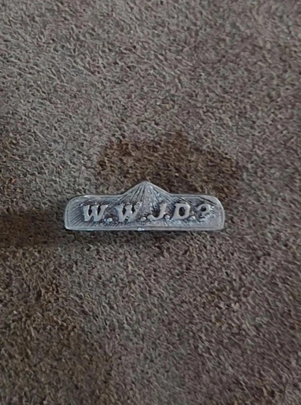 Pewter WWJD bar religious pin with raised lettering and central cross