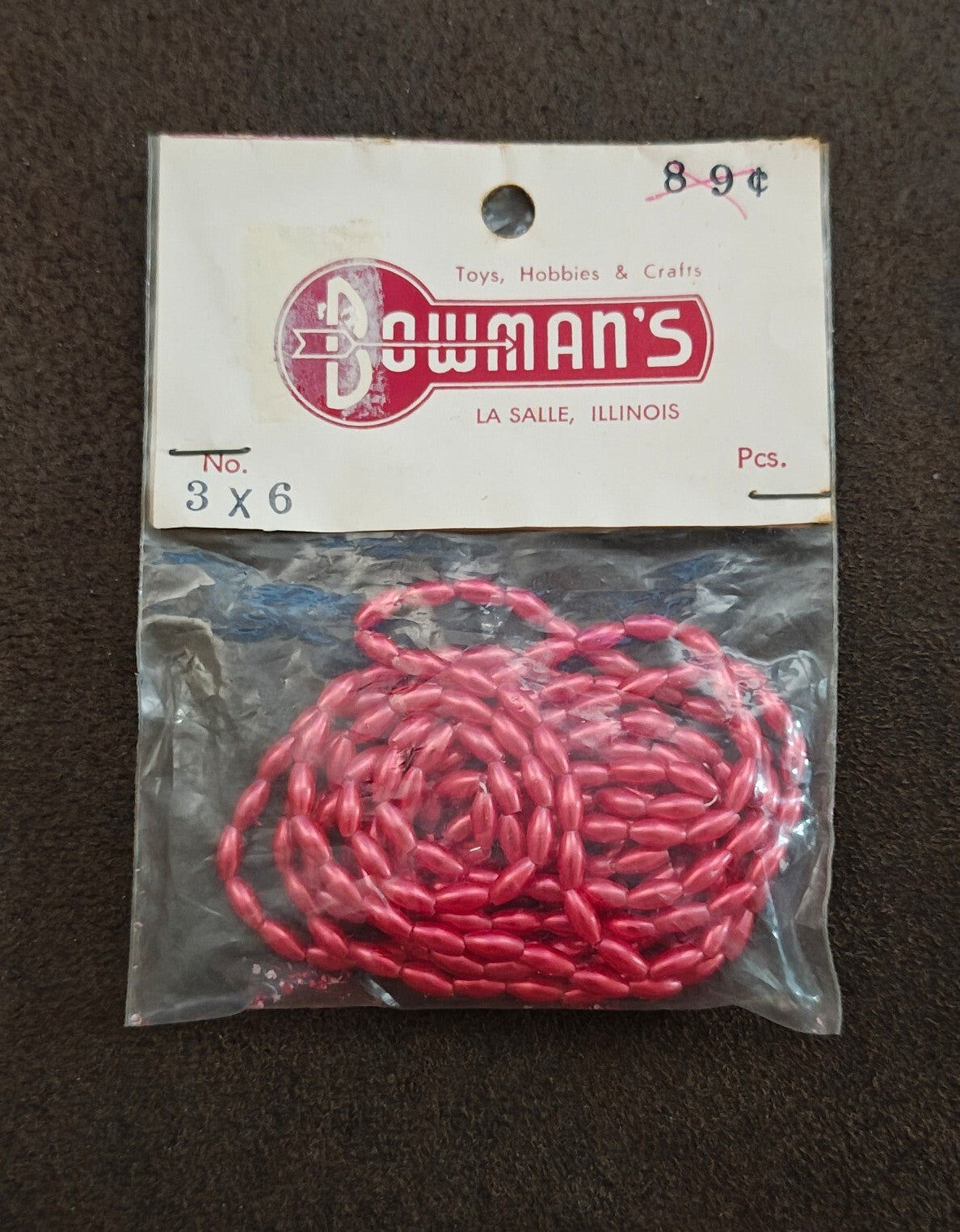 1960s/70s Pack Of Bowman's Brand Plastic Craft Beads From Lasalle Illinois NOS