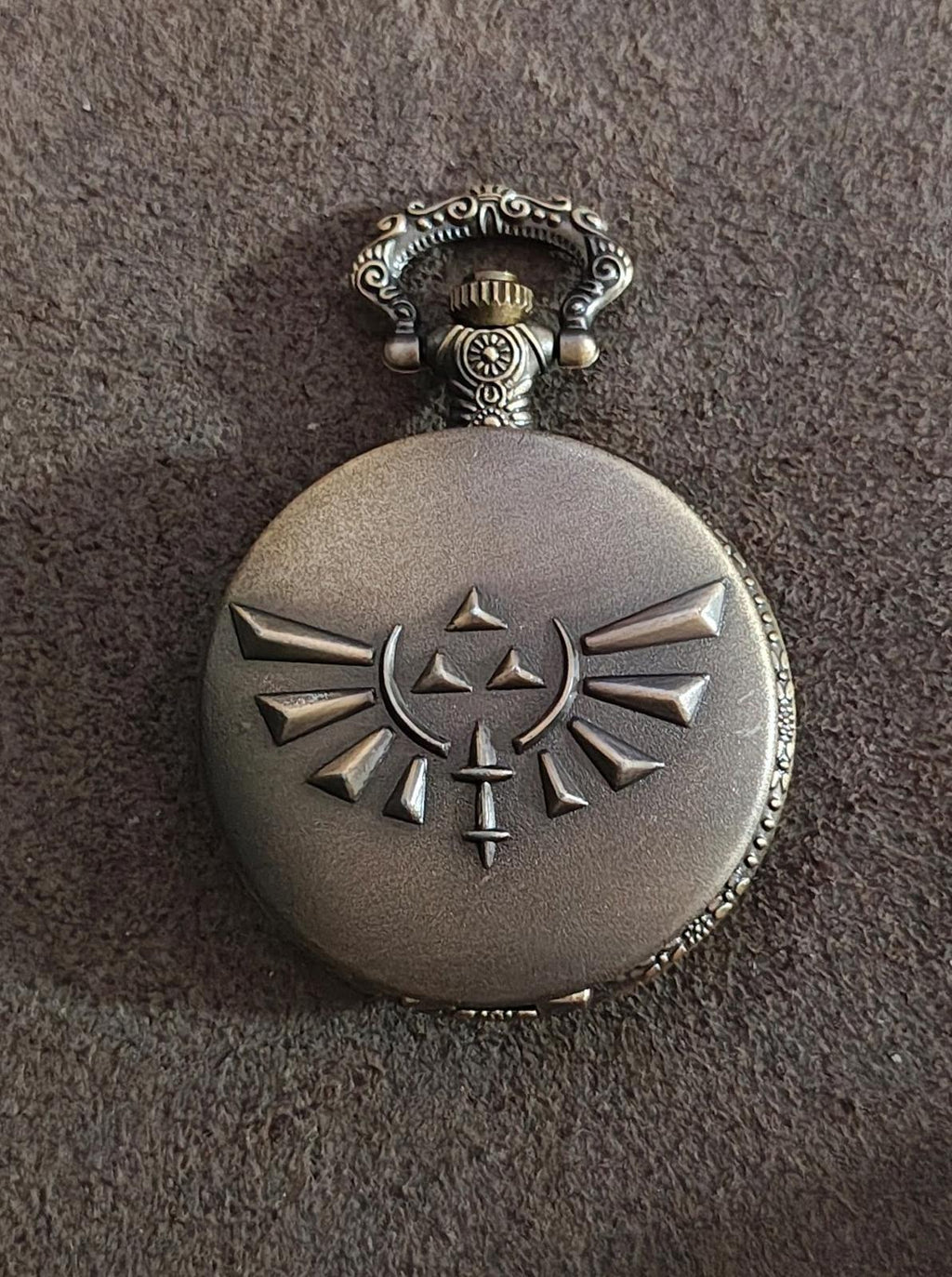 Legend of Zelda Triforce Pocket Watch Pendant Necklace Watch