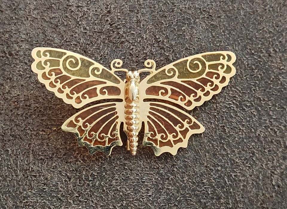 1970s Avon Luminous Wings Butterfly Gold Tone Filigree Brooch Pin