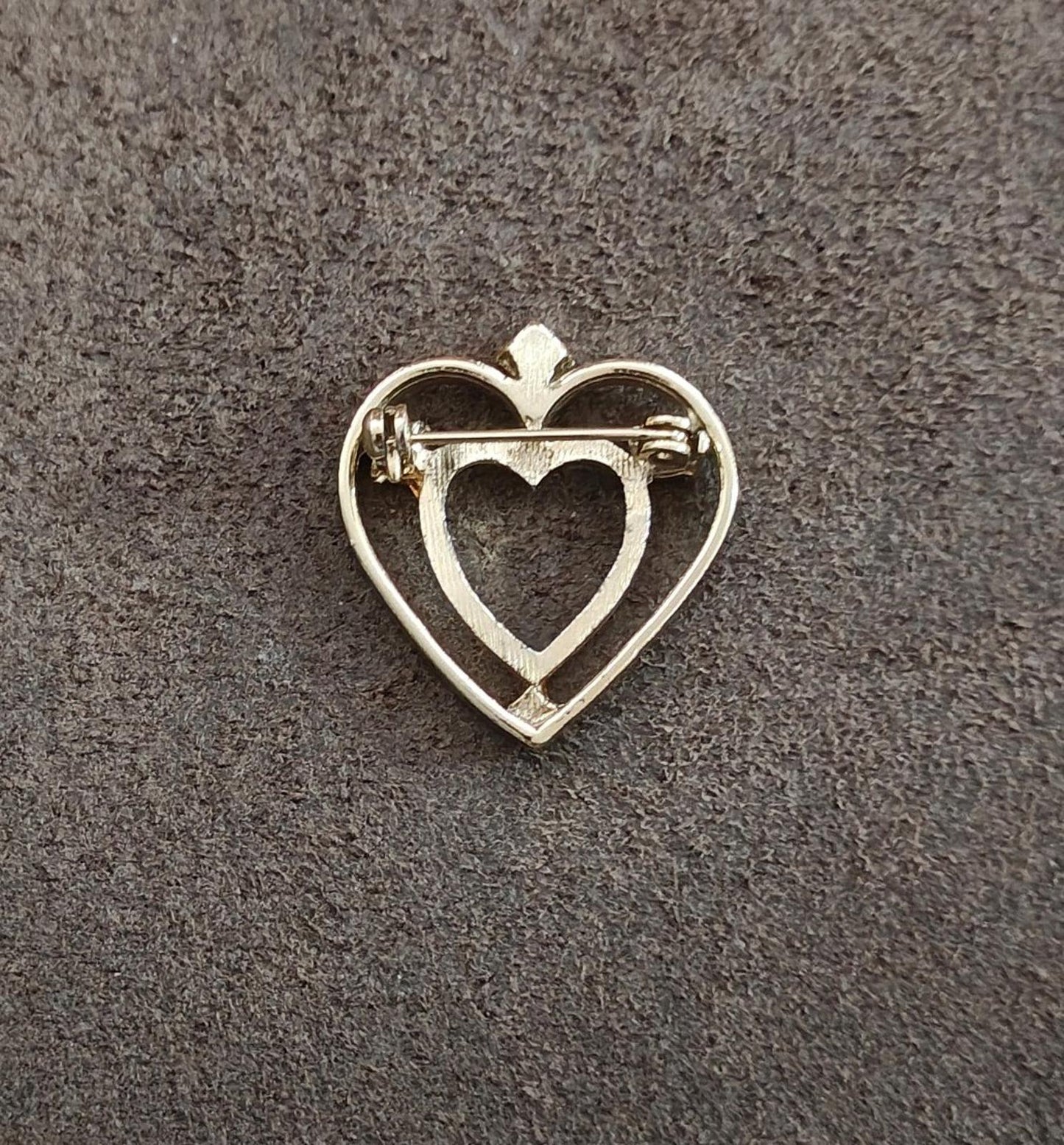 1980s Gold Tone With Red Rhinestones Heart Shaped Brooch Pin