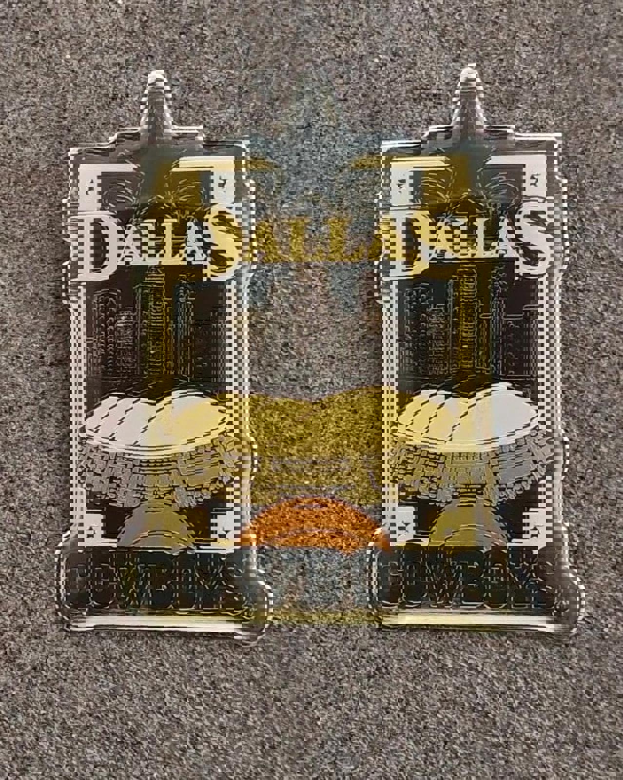 1990's Dallas Cowboys Gold Tone Enamel Pin