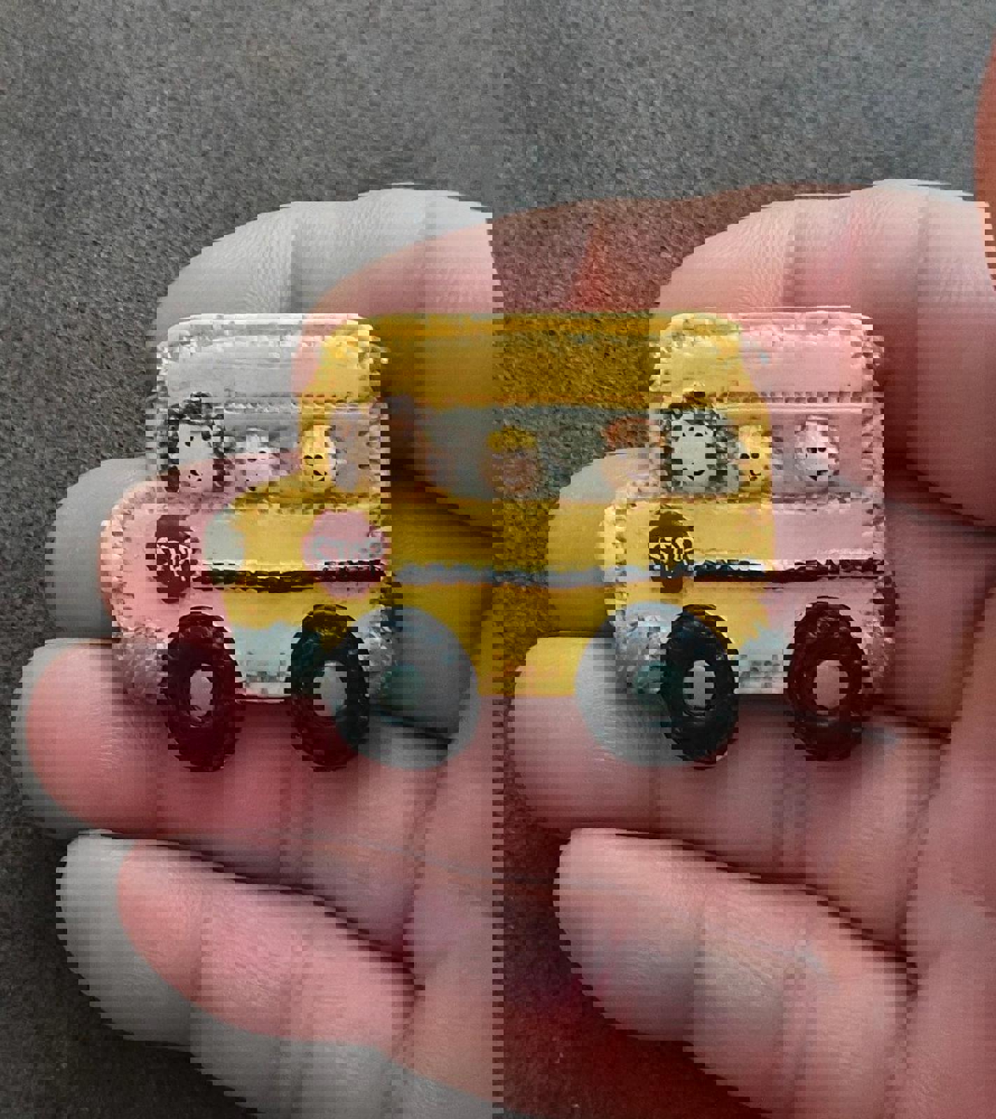 1990's School Bus Resin Pin/Brooch