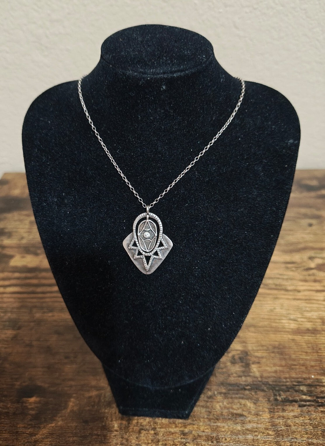 Silpada Retired "Art Deco" N2801 Sterling Silver CZ Pendant Necklace