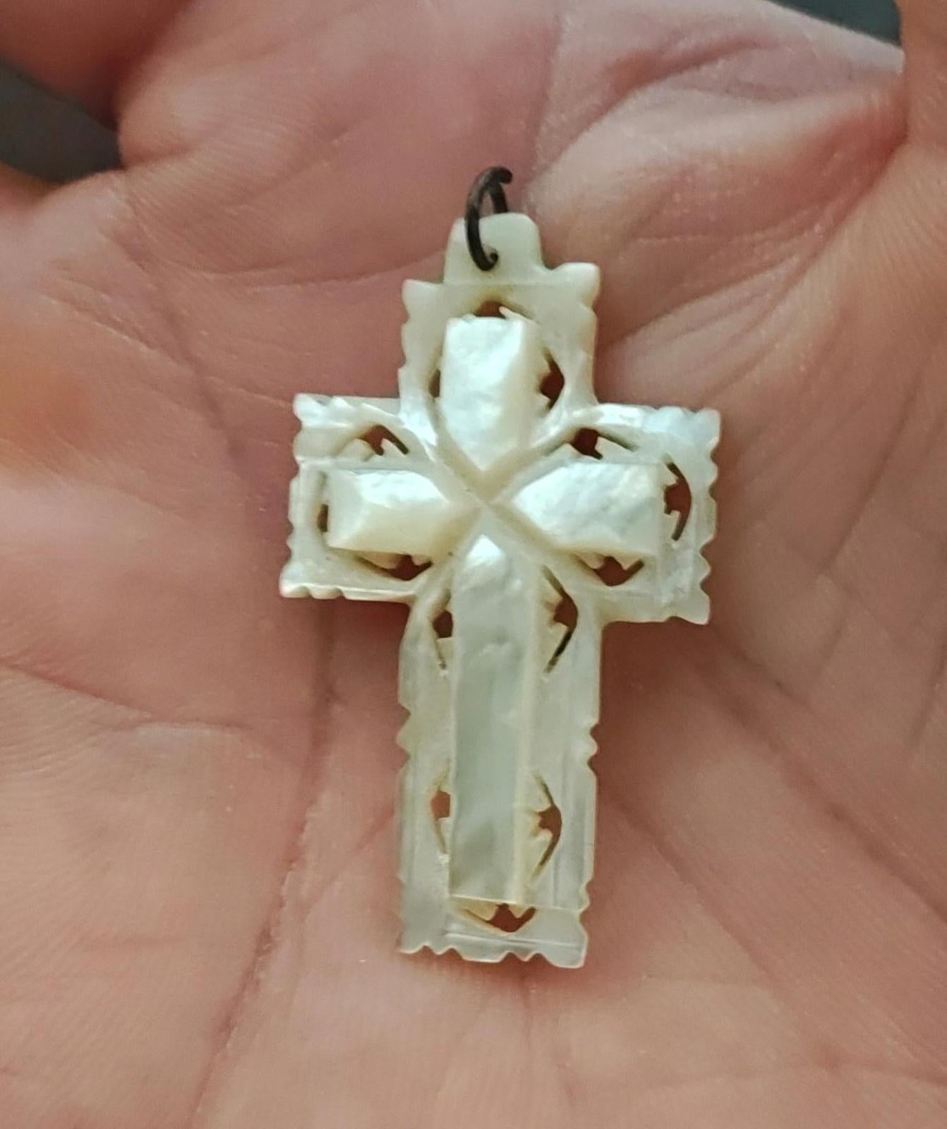 1980s/90s Hand Carved Mother of Pearl Cross Pendant From Bethlehem