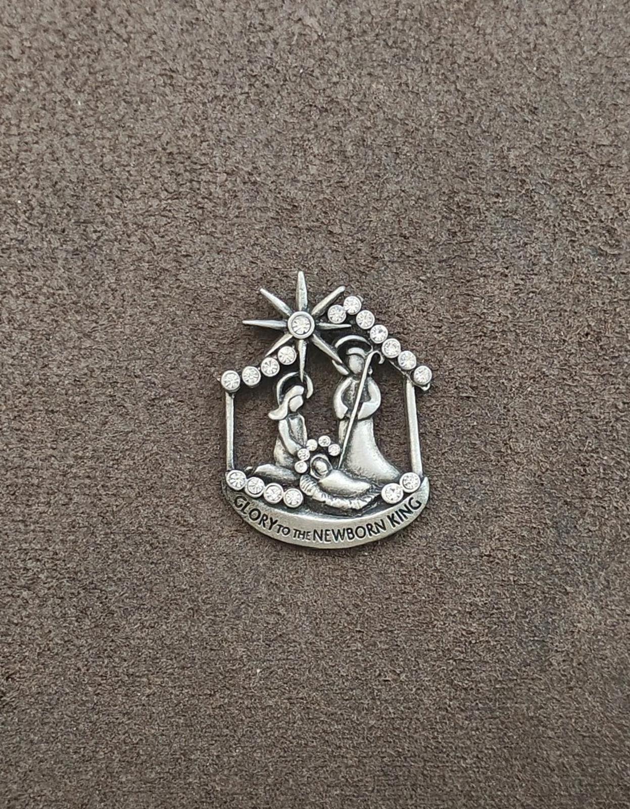 1980s Camco Glory to the Newborn King Pewter With Rhinestones Nativity Brooch