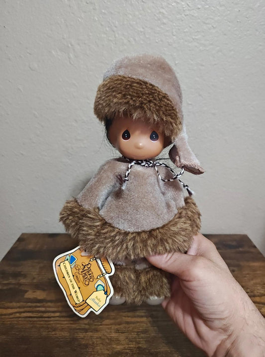 1994/95 Precious Moments "Children of the World" Sulu Alaska Doll