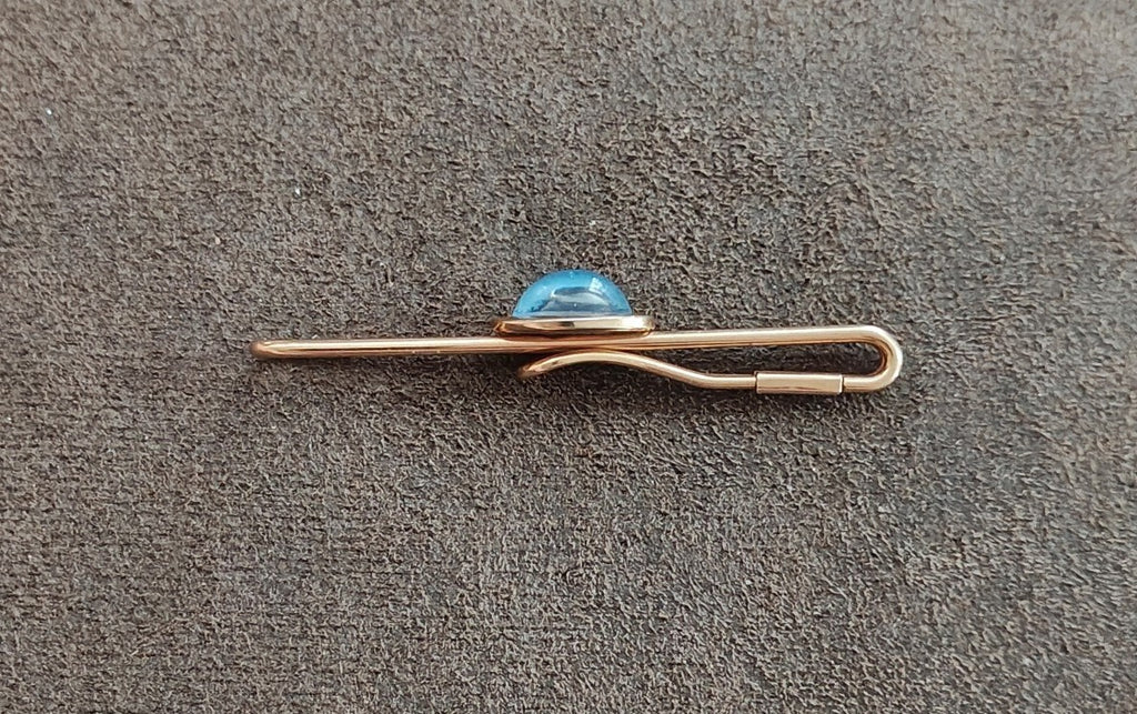 1950s Oval Blue Cabochon Gold Tone Wire Loop Tie Bar/Tie Clip